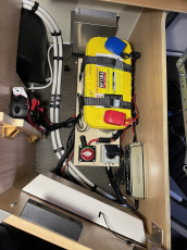 Touring montage mover